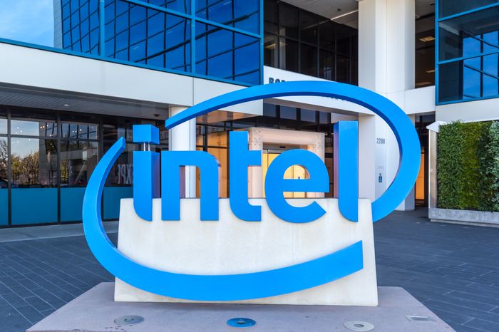 Intel shares drop after terrible results